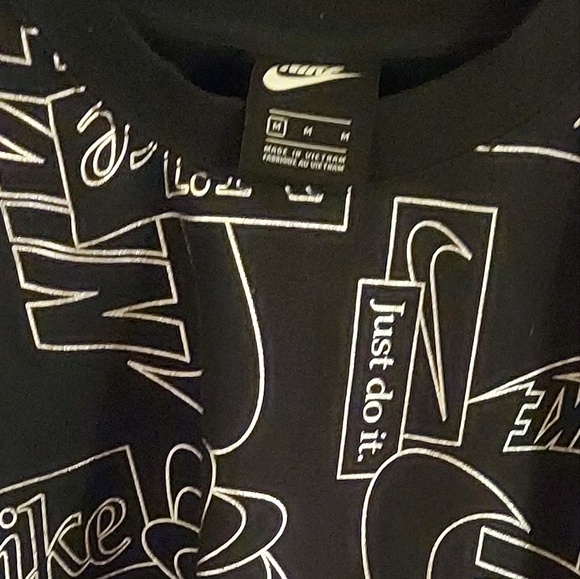 Nike sweatshirt women's M - Picture 3 of 3